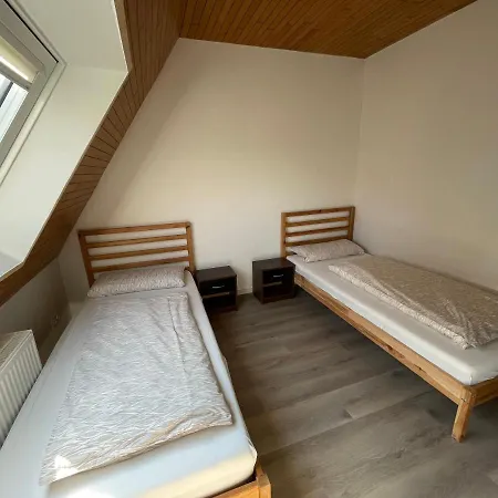 Gasthaus A&s - - Sky أوستيند